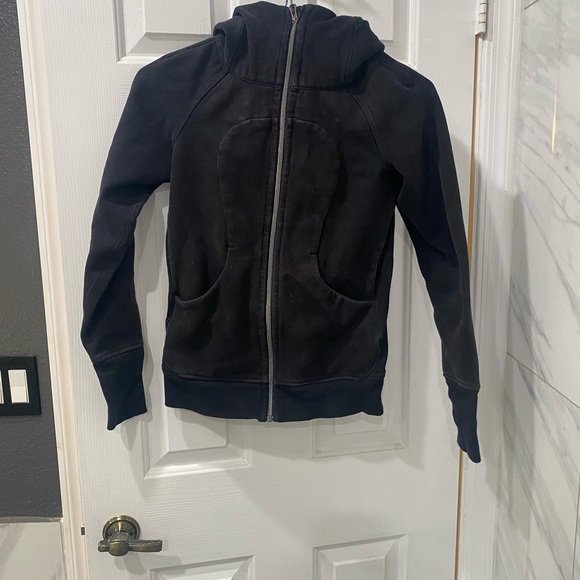 lululemon athletica Tops - Lululemon black scuba hoodie